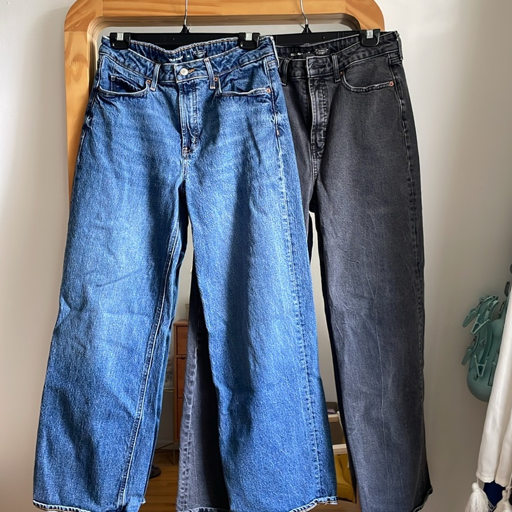 Lot of 2 old navy extra high rise sky-high wide leg jeans size 10